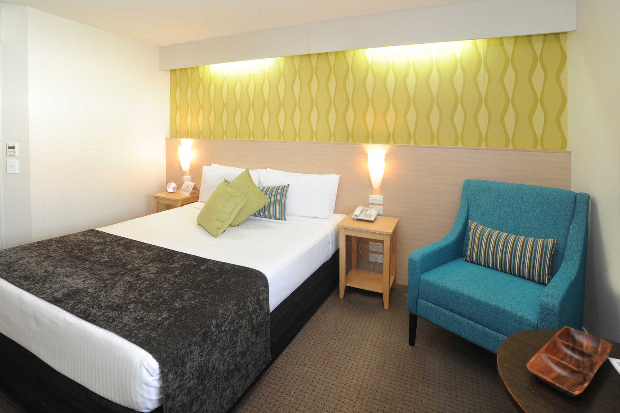 Quality Hotel Lincoln Green Auckland Zimmer foto